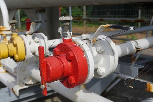 "Natural Gas Prices Rise on Light EIA Withdrawal Expectations"