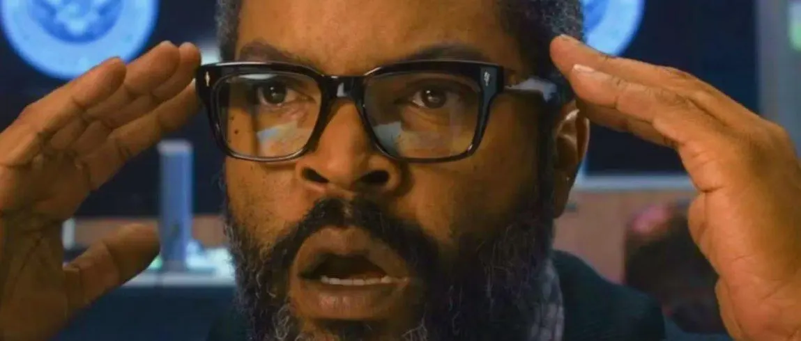 Featured image for Critics Slam New 'War of the Worlds' Movie as a Flop and Inside Joke