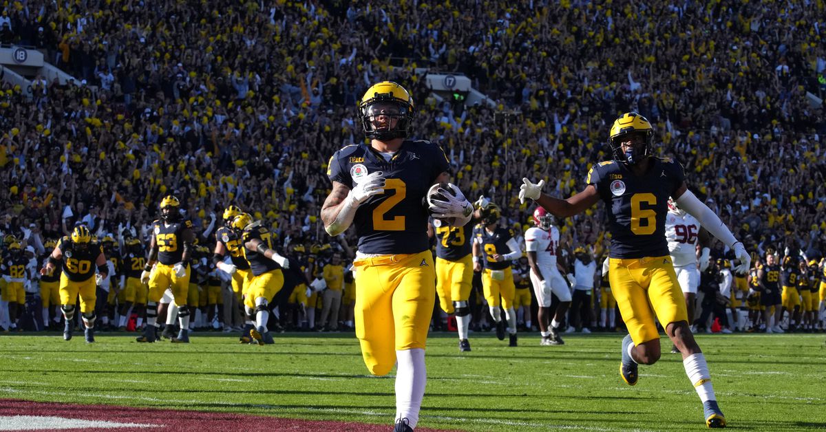 "Michigan vs. Washington: Insider Tips and Predictions for the 2024 CFP National Championship Showdown"