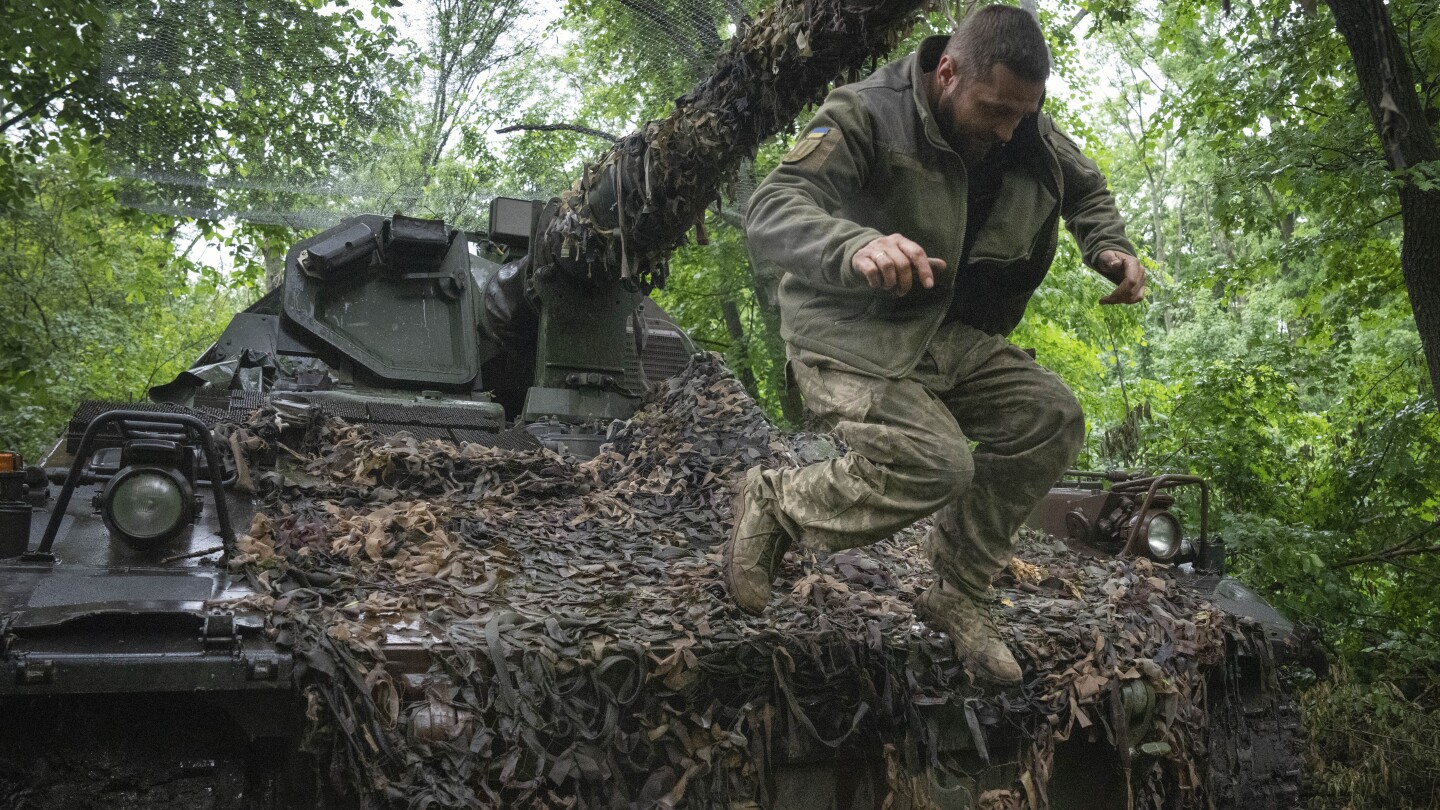 "Unleashing Ukraine's Western Arsenal: Advantages for a Powerful Counteroffensive"
