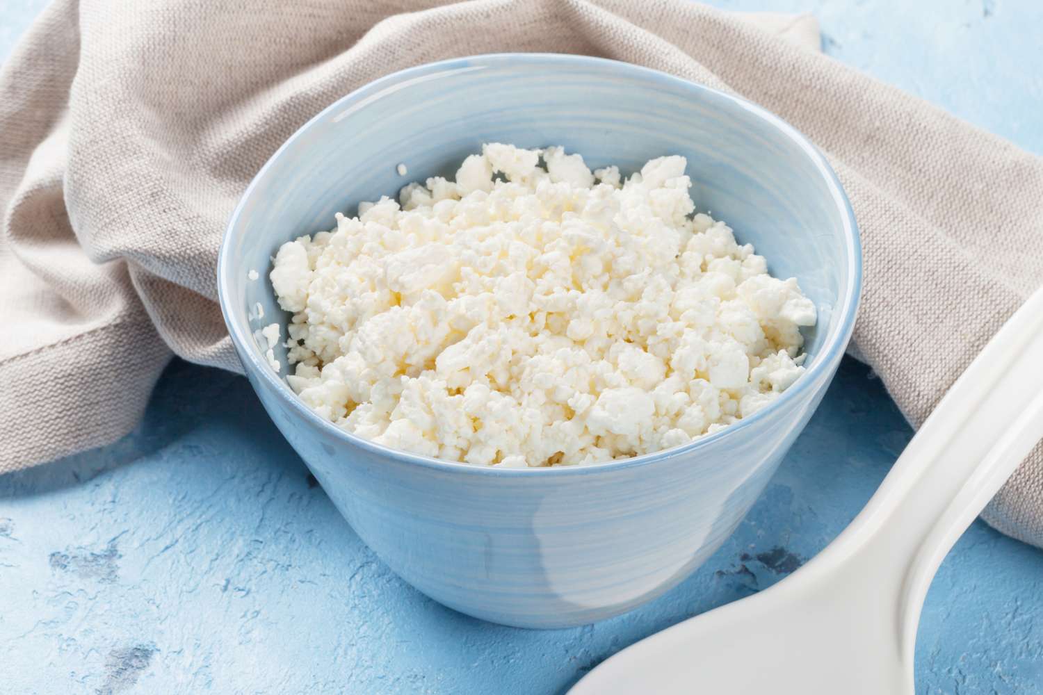 Top High-Protein Foods and Tips for Muscle Growth and Fat Loss