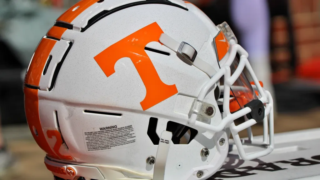 Tennessee vs. Georgia: Key Matchups and Predictions for the Weekend Showdown