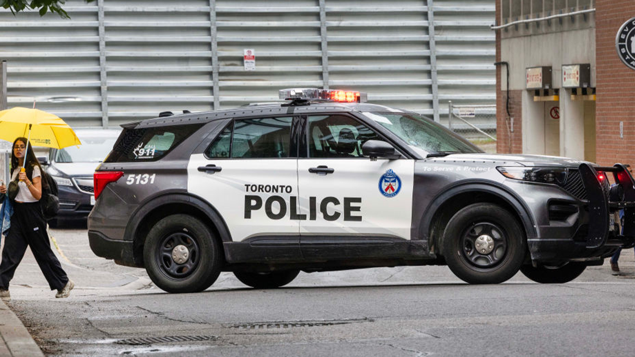"Toronto Police Advise Leaving Car Keys by Front Door to Deter Car Thieves"