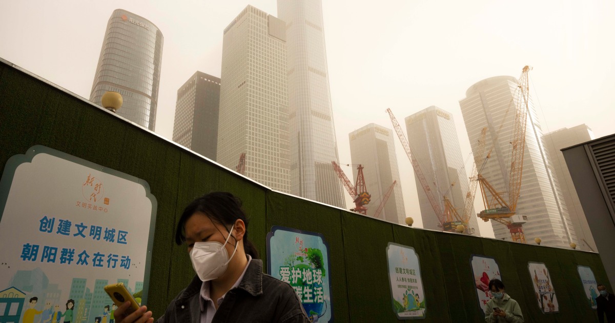 Featured image for Sandstorms and Severe Air Pollution Plague Beijing and Northern China