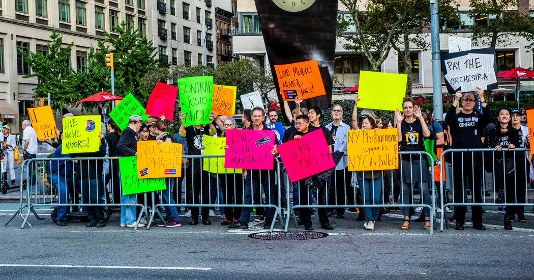 Featured image for New York City Ballet and Orchestra Harmonize with Contract Agreement