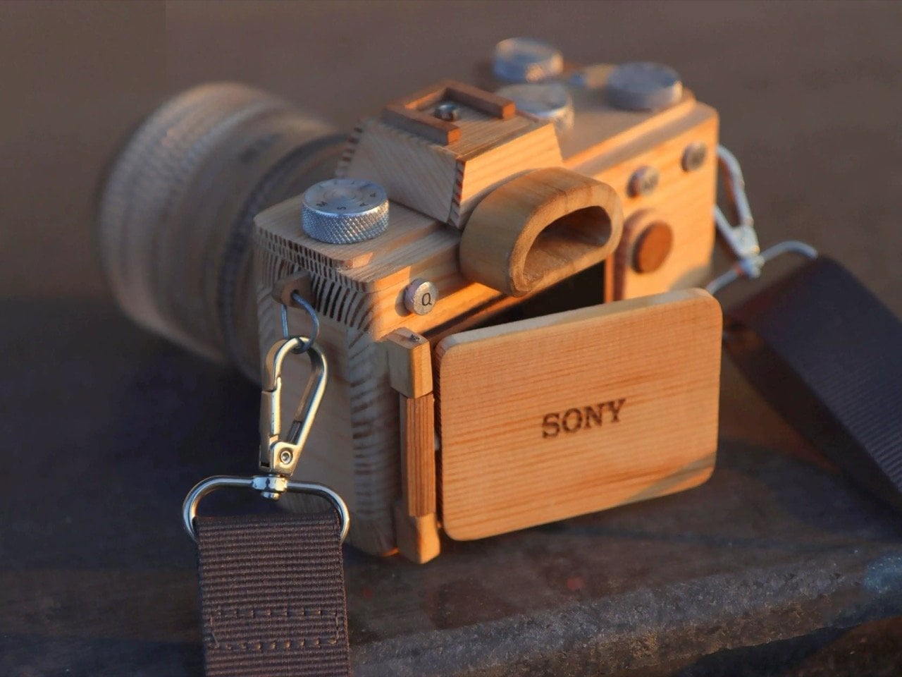 Wooden Makeover Transforms Sony Mirrorless Camera into Warm, Personable Device