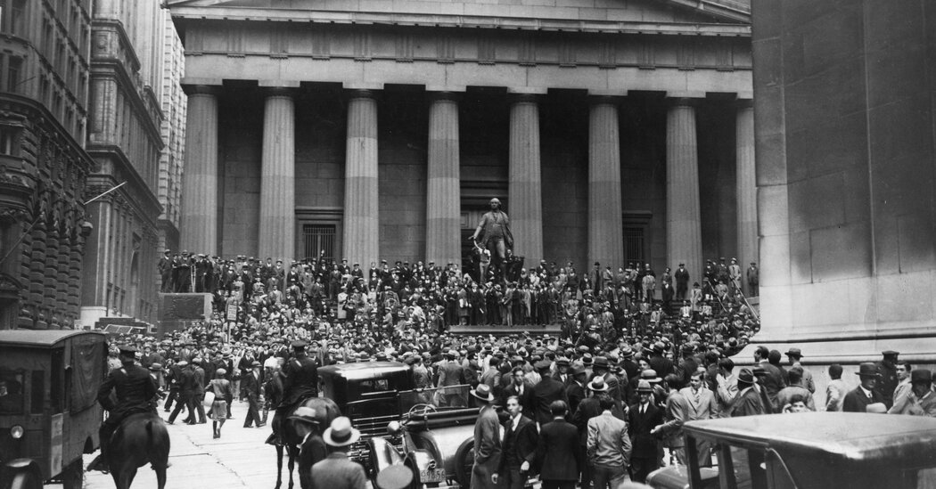 Featured image for Lessons from Past Crashes: Navigating Today's Financial Risks