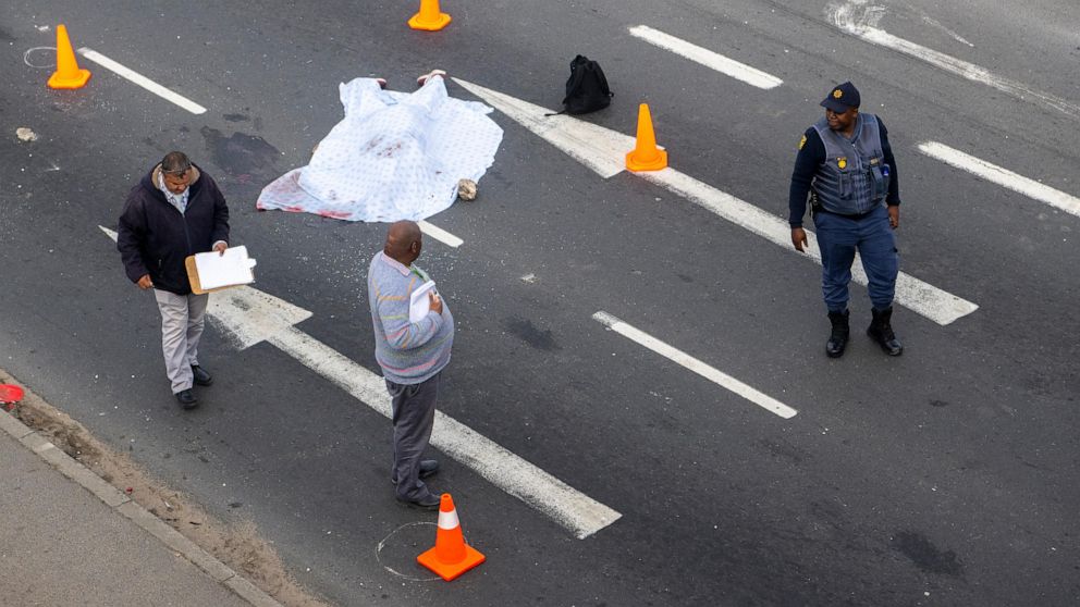 "Fatal Shootings Continue Amidst Cape Town Protests"