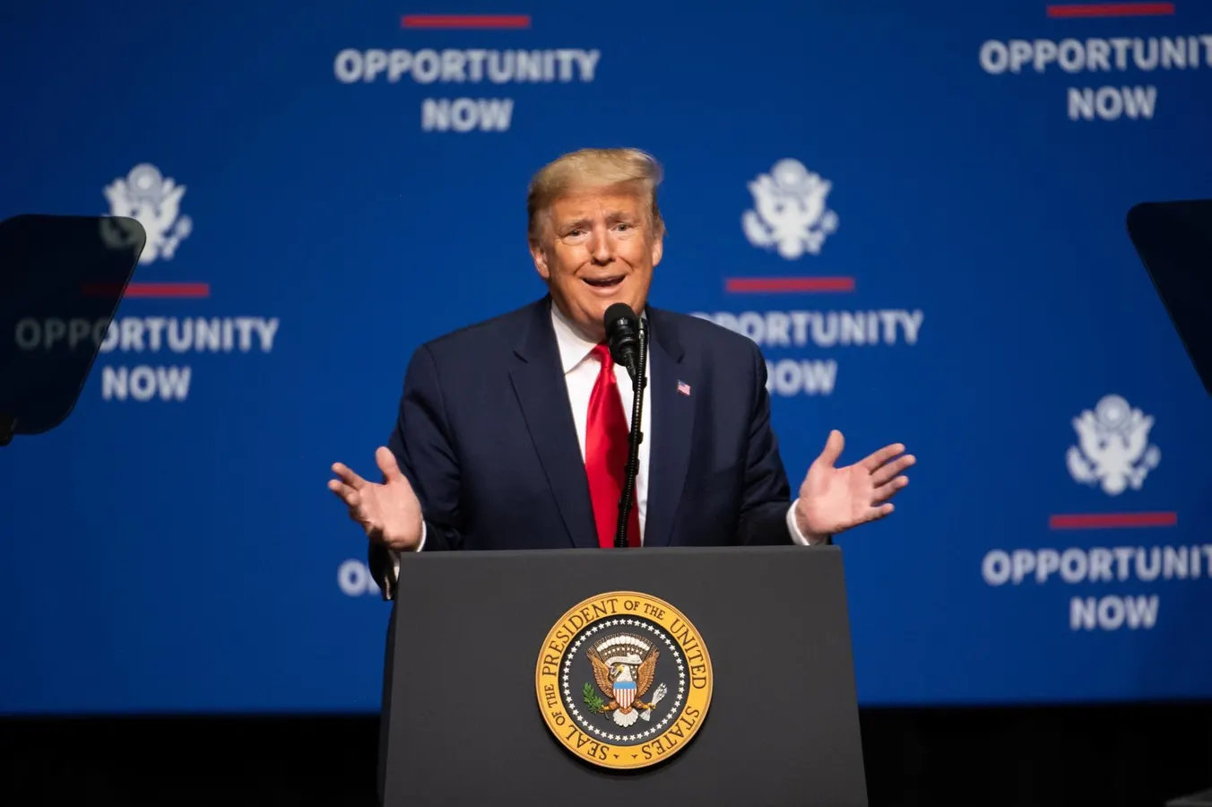 Trump's Plan to Dismantle the Department of Education: Implications and Impact