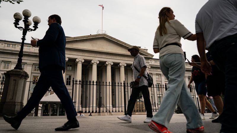 Market Signals Show Diverging Views on U.S. Recession Risks