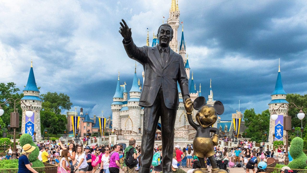 Controversy Surrounds Disneybounding: A Guide to Dressing Up at Disney Parks.