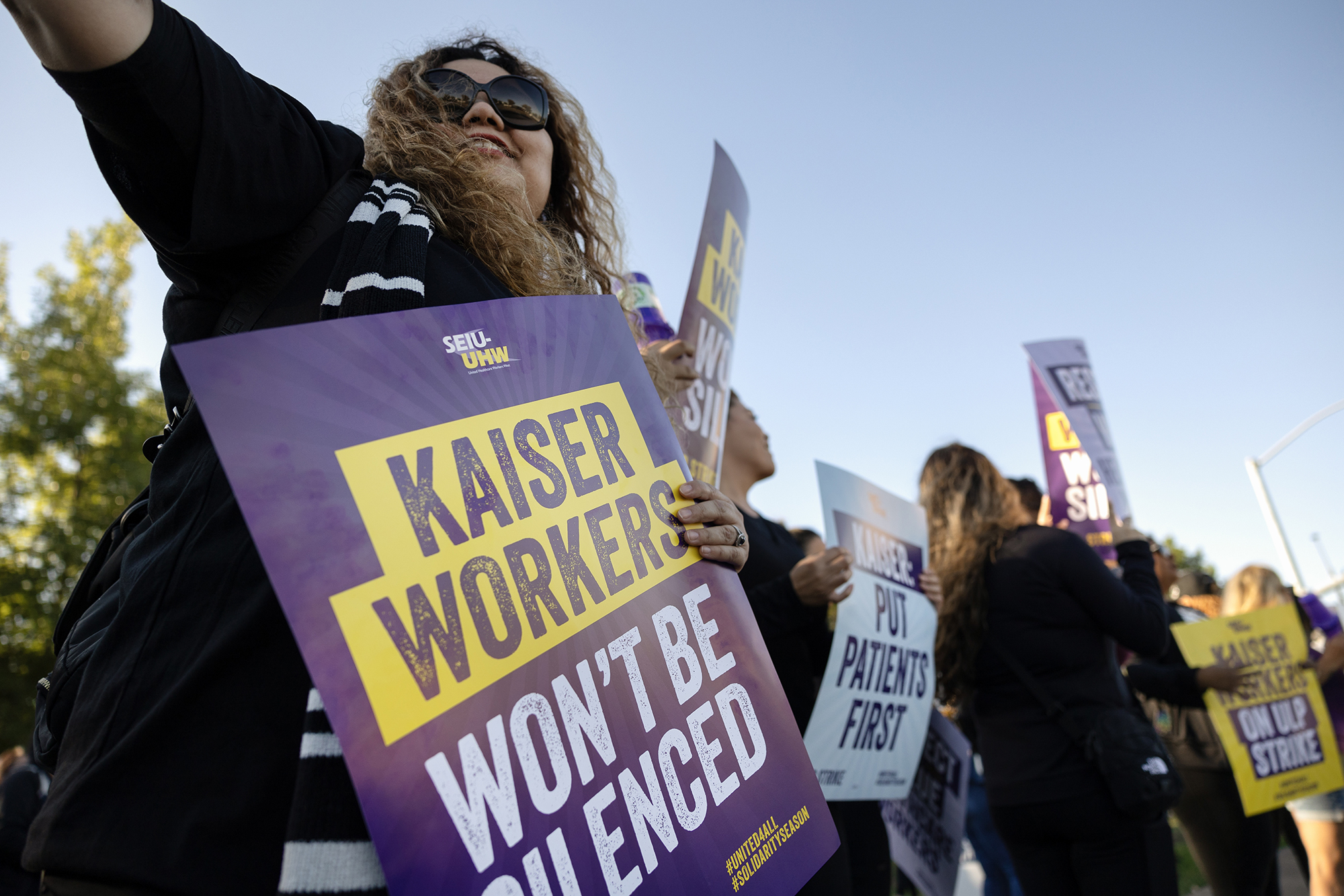 Featured image for "California Governor Newsom Signs Landmark $25 Minimum Wage Law for Health Care Workers"