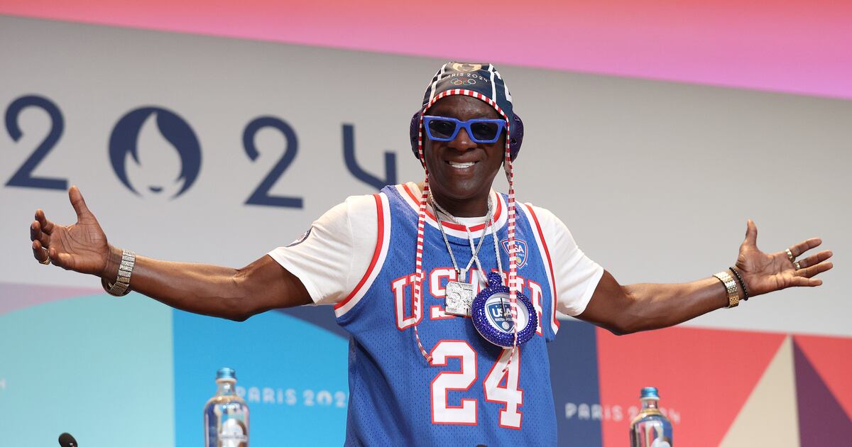 Featured image for Flavor Flav Claims NBC Ejected Him from Backstreet Boys' Dressing Room