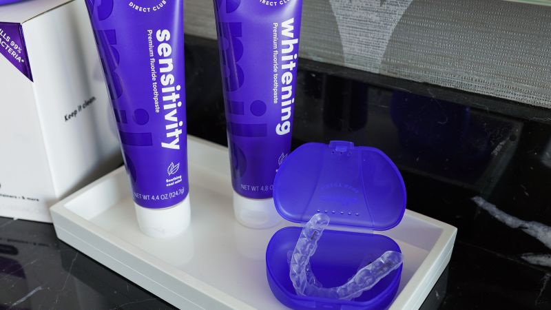 Featured image for SmileDirectClub's Sudden Closure Leaves Customers in Limbo