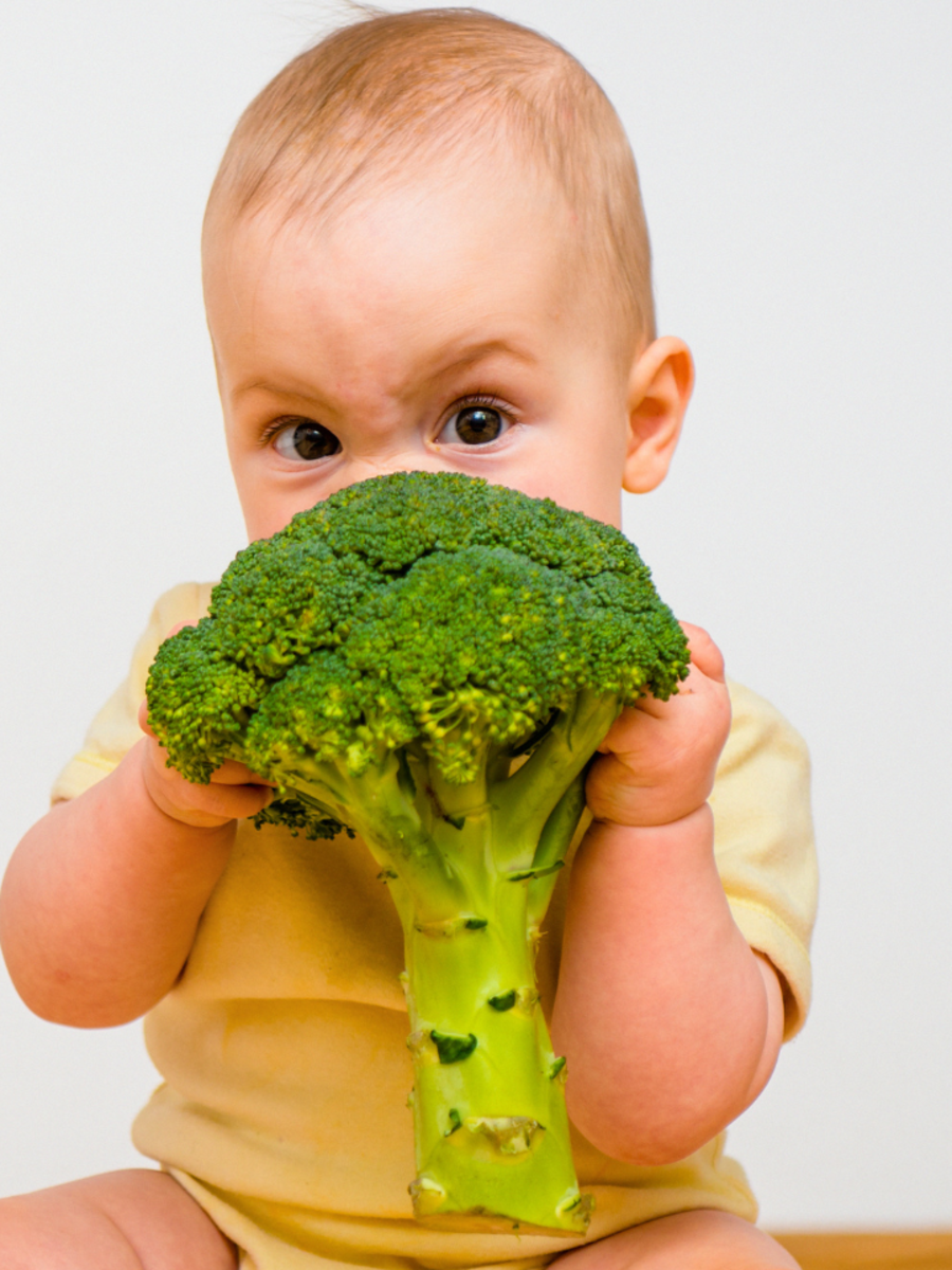 "The Power of Broccoli: 10 Compelling Reasons to Eat This Superfood"