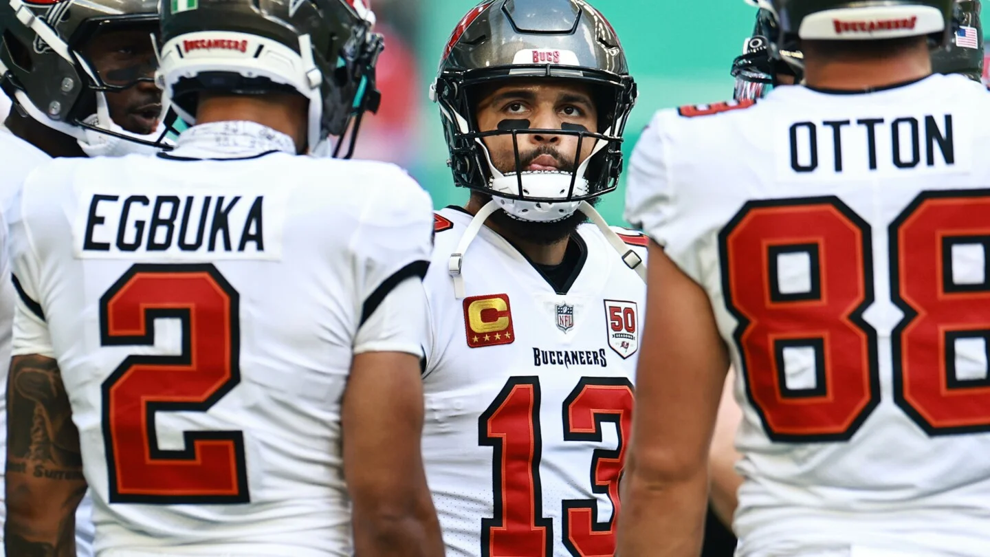 Buccaneers bid farewell to Mike Evans as Ring of Honor awaits