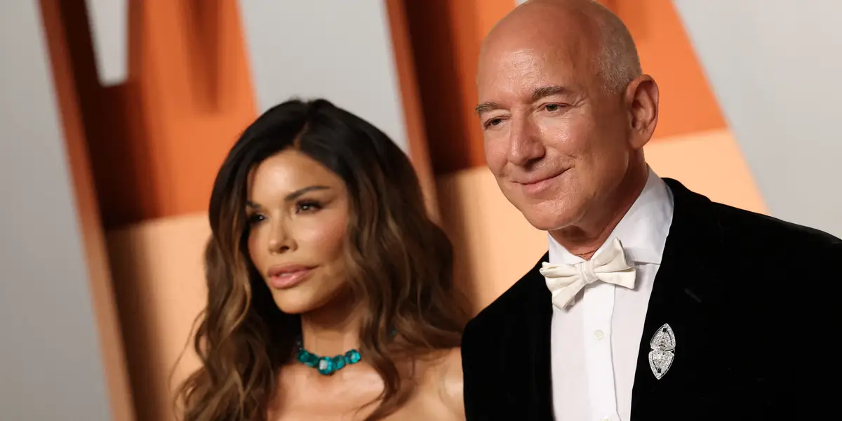 Featured image for How Ultrawealthy Couples Like Jeff Bezos and Lauren Sánchez Handle Prenups