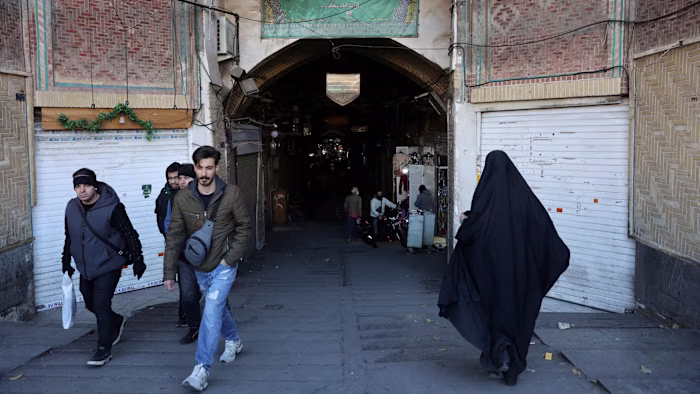 Featured image for Iran Protests Escalate Amid Economic Crisis and Reforms