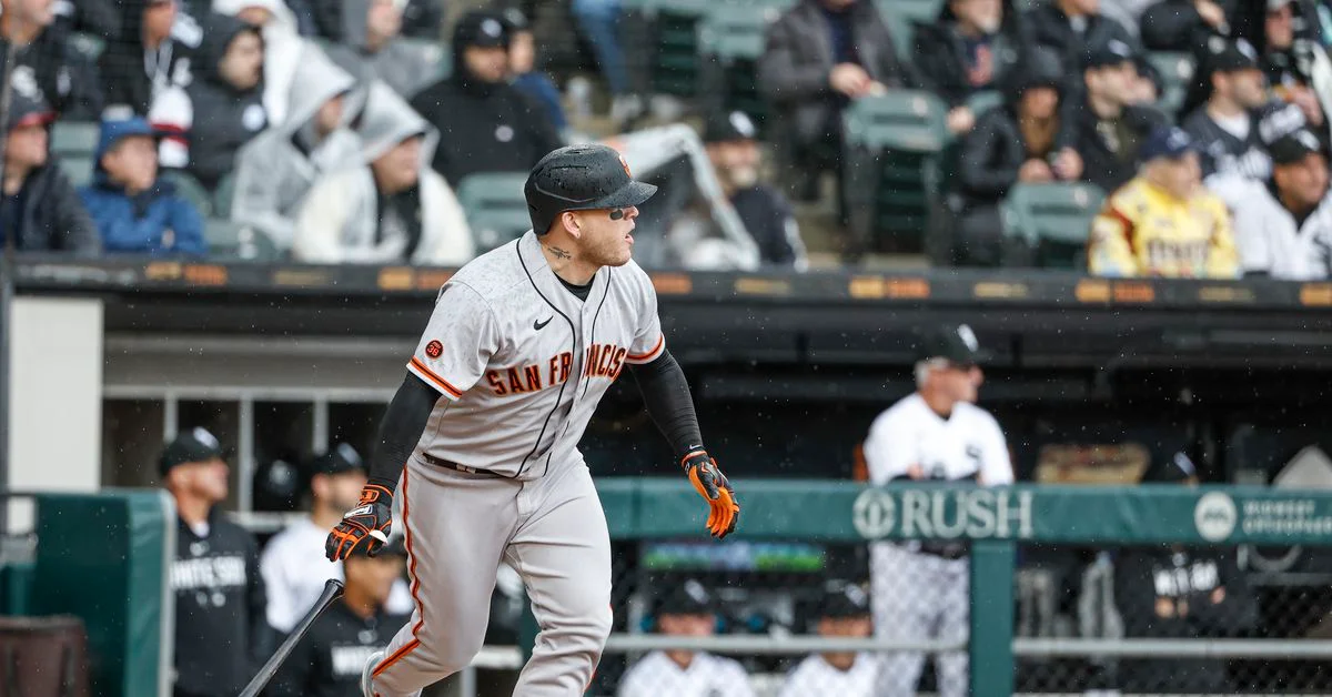 SF Giants make roster moves with injured players and re-signing Darin Ruf.