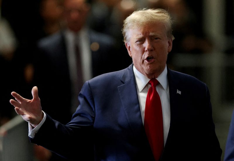 "Trump Requests Trial Delay for Supreme Court Immunity Appeal"