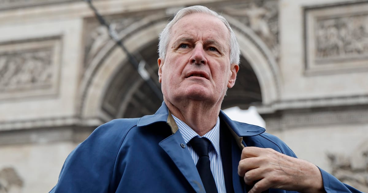 France Faces Political Turmoil as Borrowing Costs Surge