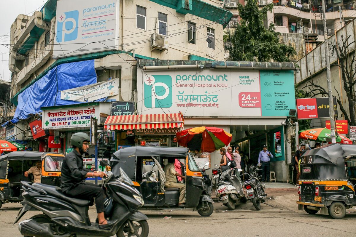 Featured image for India's Economic Slowdown Spurs Calls for Central Bank Rate Cuts