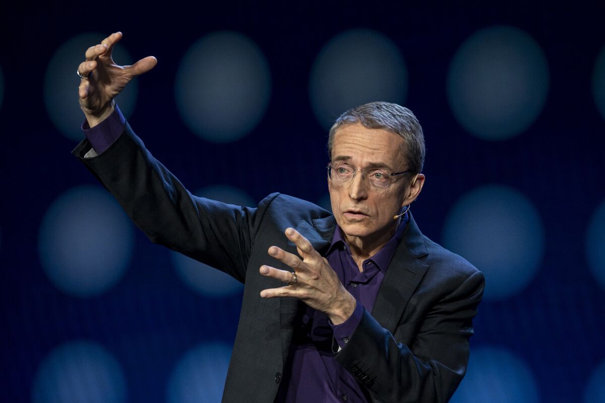 Featured image for Intel CEO Exit Sparks New Opportunities Amid Struggles