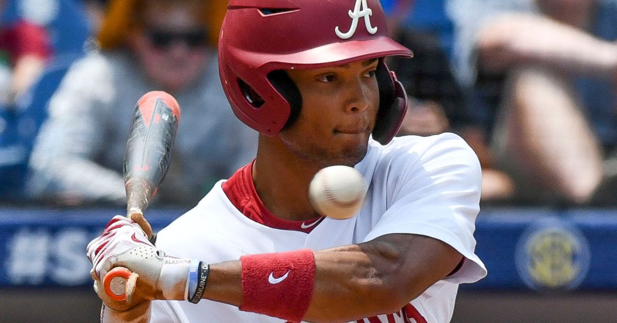 Alabama Baseball Secures Regional Finals Spot with Dramatic Walk-Off Win.
