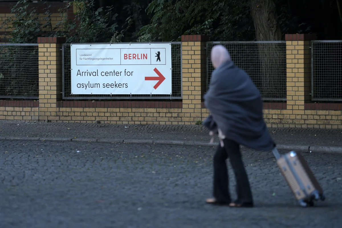 Germany's Struggle with Migrant Influx and EU Migration Rules