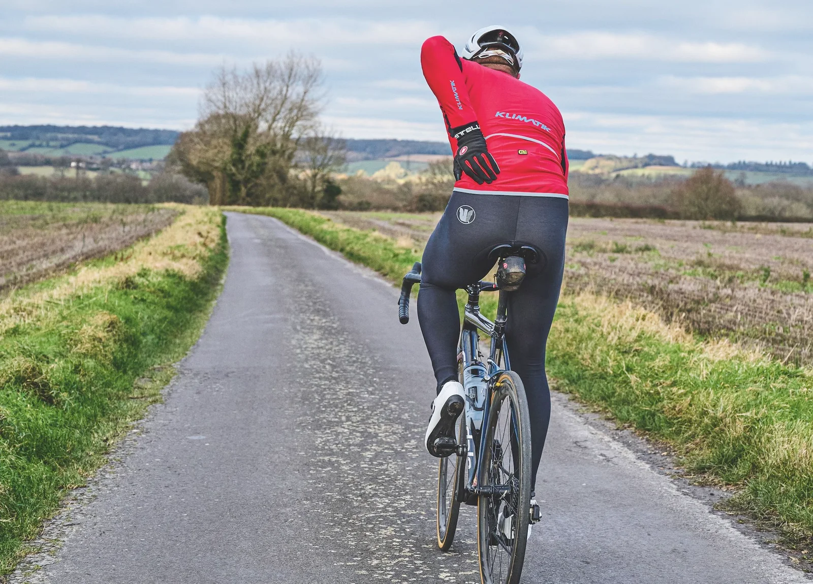 Desk to pedals: how long sitting can hurt your cycling—and how to fix it