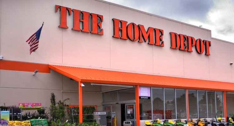 Featured image for Wall Street Optimistic on Home Depot Amid Steady Q2 and Consumer Resilience