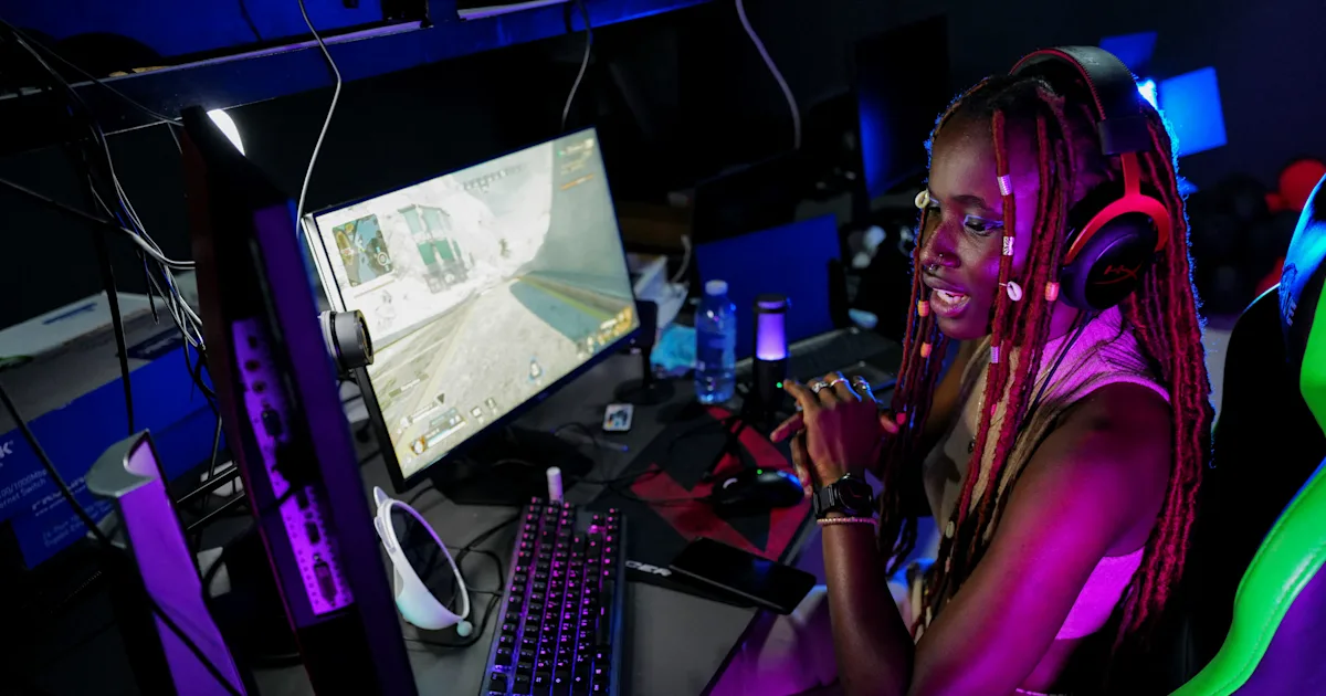 Featured image for Twitch's New Revenue Share System: More Money for Smaller Streamers with Conditions.