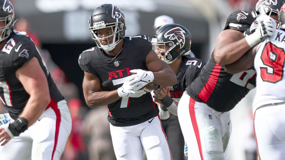 Featured image for NFL Investigating Falcons' Failure to Report Bijan Robinson's Health Status