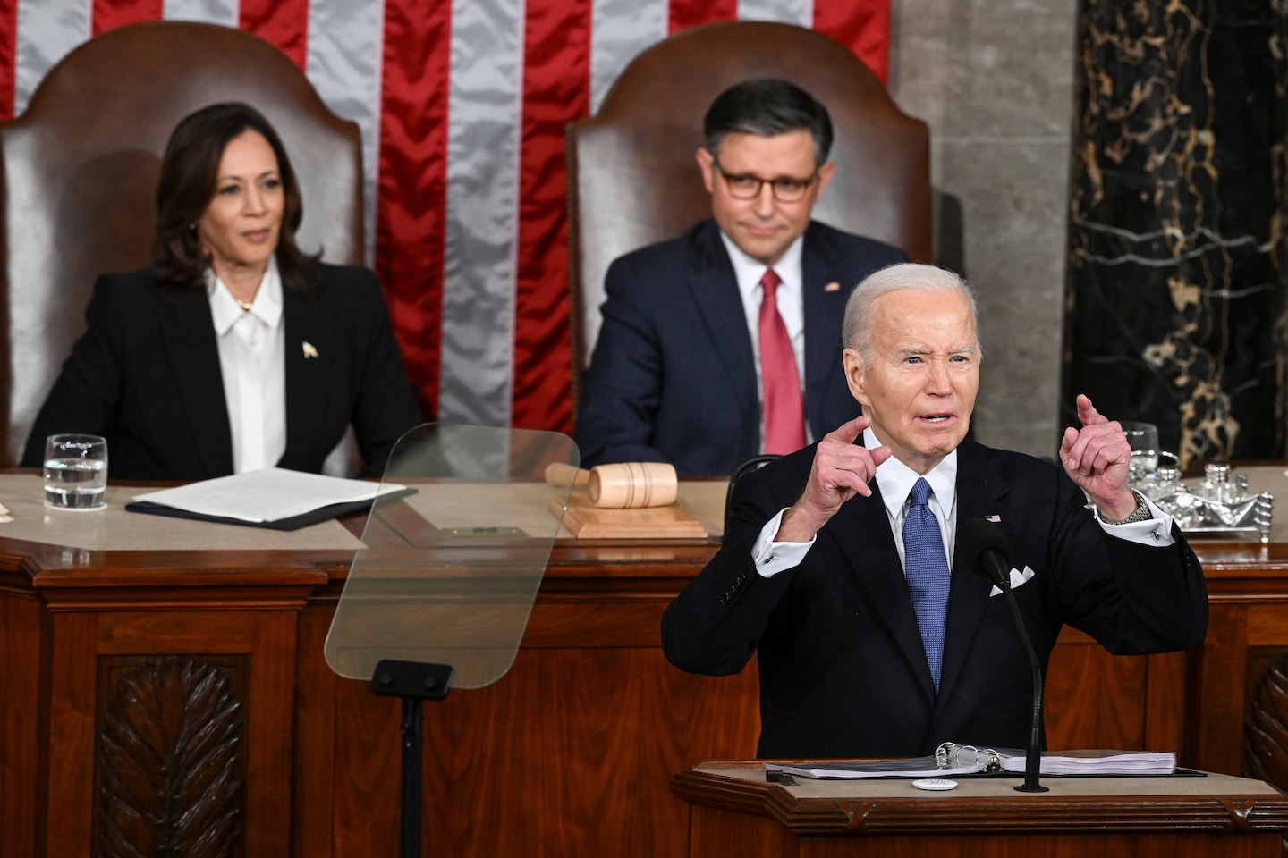"Biden's 2024 State of the Union: Key Highlights and Contrasts"