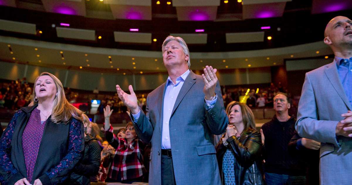 Featured image for Gateway Church Pastor Robert Morris Resigns Amid Sex Abuse Scandal