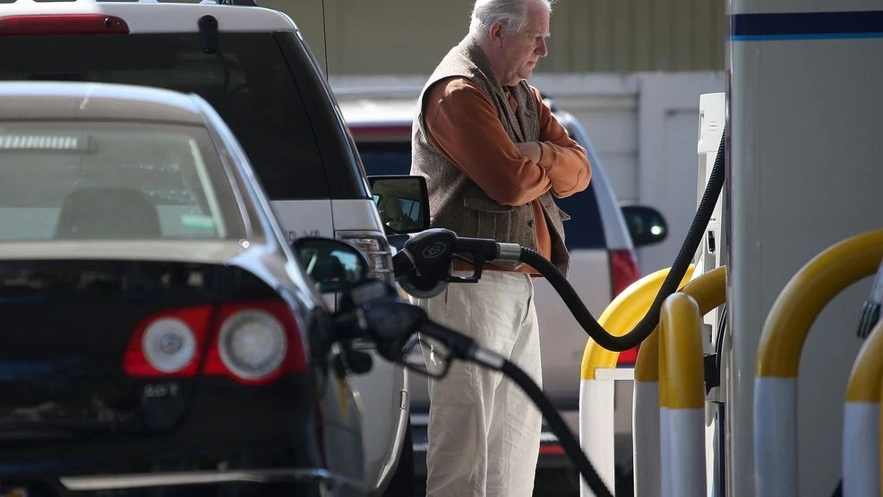Featured image for Washington and Oregon face record-high gas prices amid pipeline issues