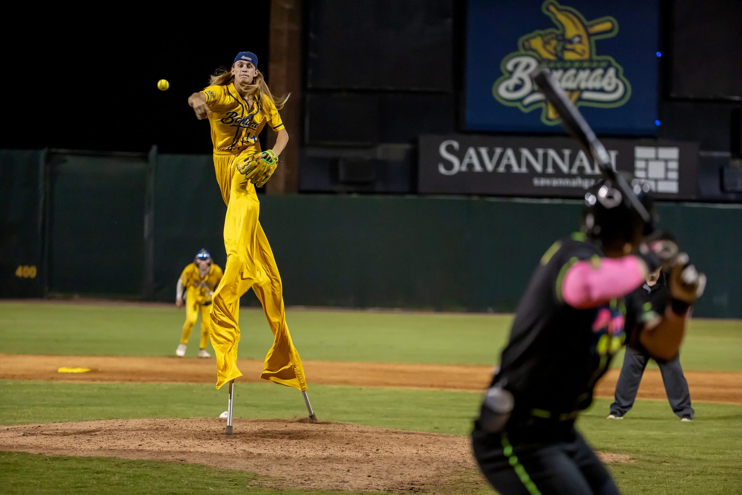 Featured image for "Viral Backflip Catch Puts Savannah Bananas in the Spotlight"