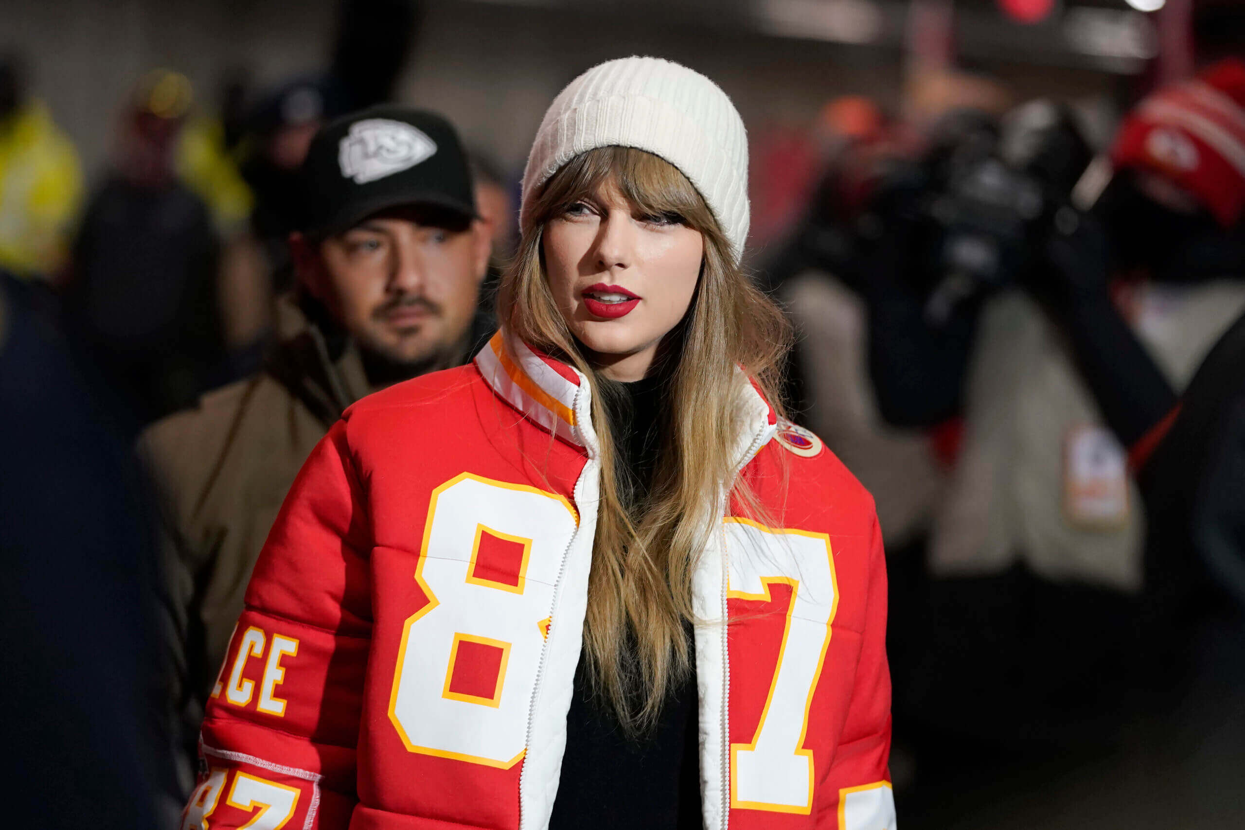 "Taylor Swift's Impact on NFL Couple and Xavier Grad Goes Viral"