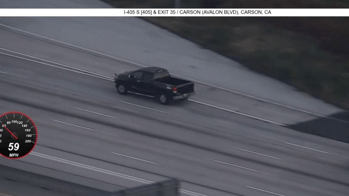 Featured image for Carjacking Suspect Arrested After High-Speed LA Pursuit