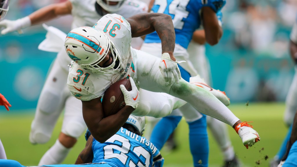 Week 8 Fantasy Football: Inactives, Injuries, Weather, Rankings, and Predictions