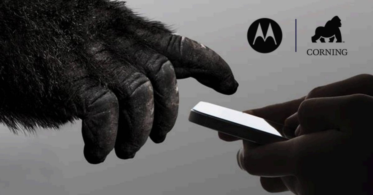 Featured image for "Motorola Commits to Using Corning Gorilla Glass in All Smartphones from 2022"