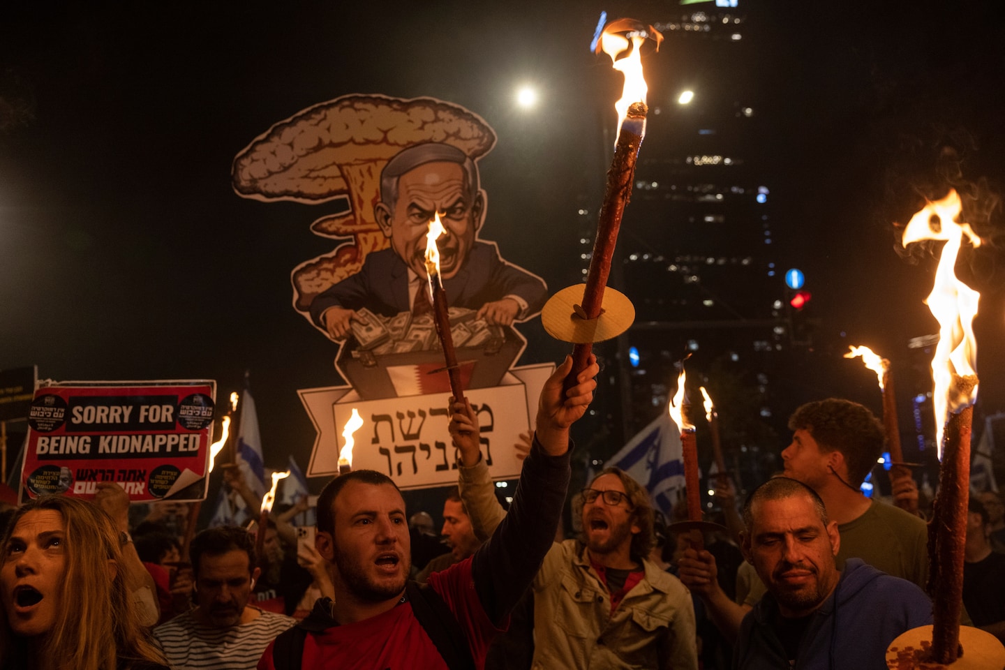 "Israel-Hamas Ceasefire Talks Resume Amid Calls for Concessions"