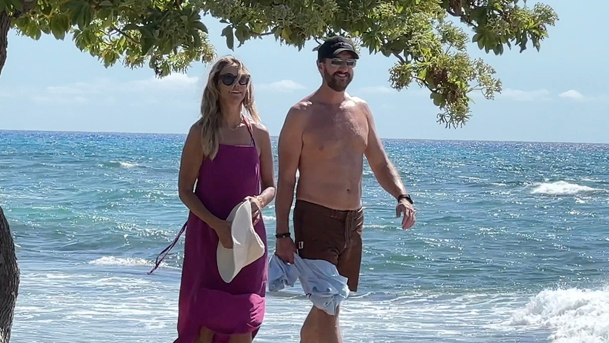 Kevin Costner's Ex-Wife Christine Spotted Vacationing in Hawaii Alongside Actor's Friend