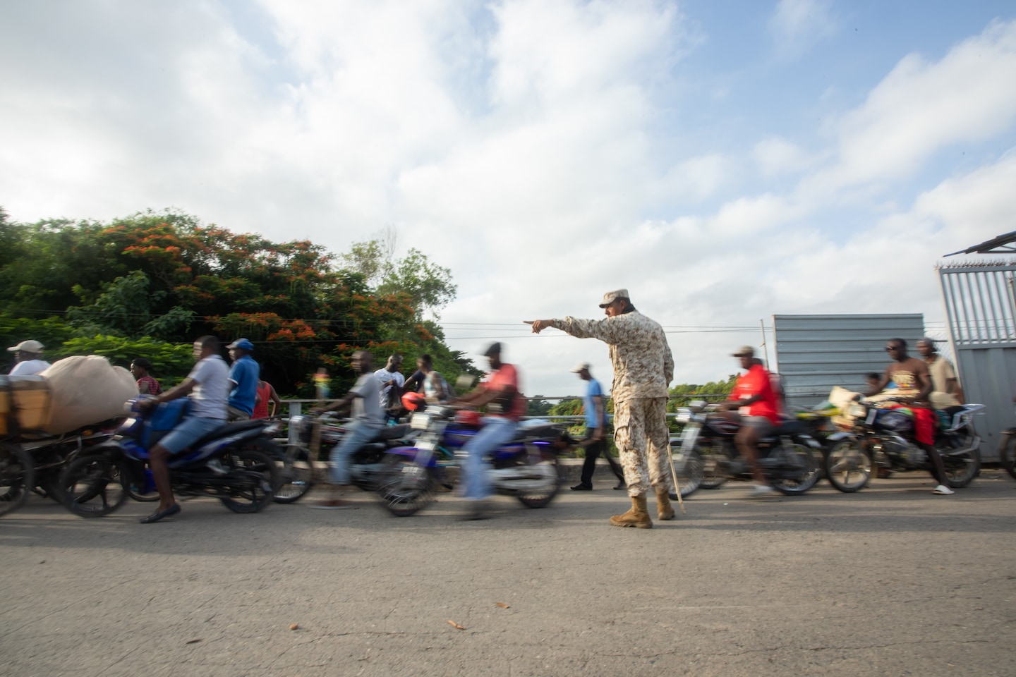 Dominican Republic's Border Closure with Haiti Escalates Tensions