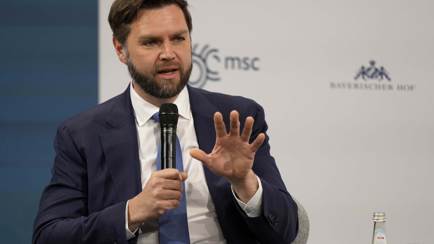 "US Aid to Ukraine Opposed by Republican at International Conference"
