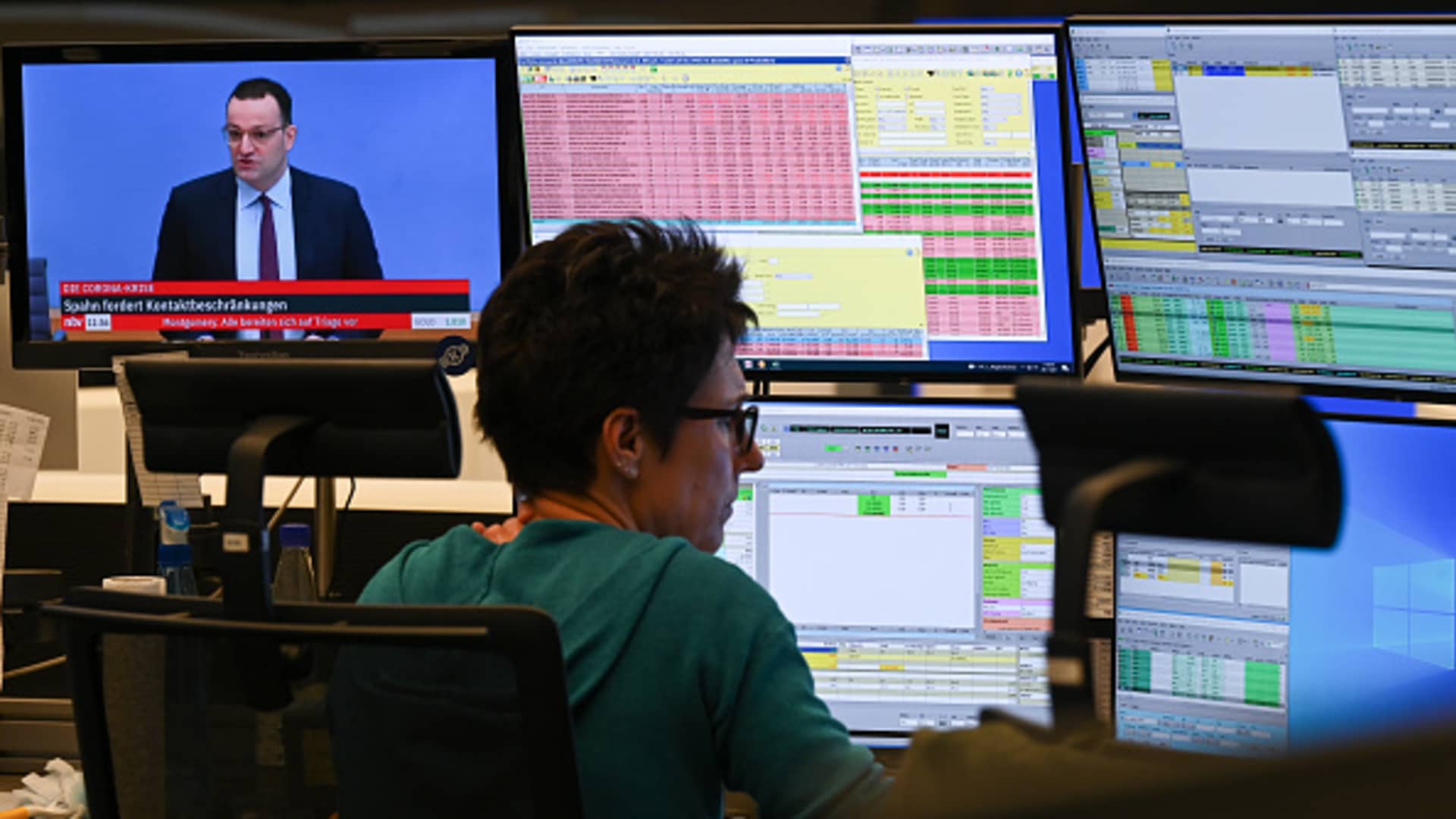 Featured image for "2024 Market Forecast: Balancing Accelerated Profits and Transition Amid Economic Uncertainty"