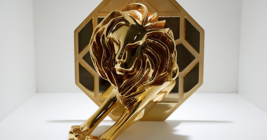 Featured image for AI Revolutionizes the Advertising Industry