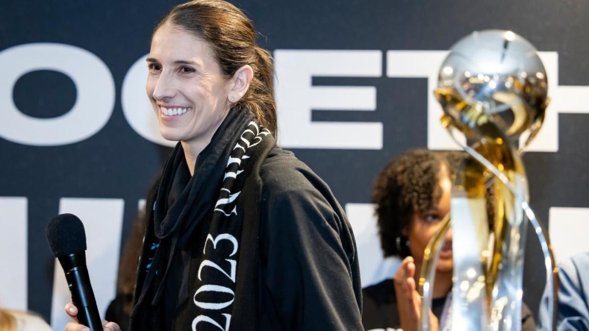 "Gotham FC Champions Free Agency with USWNT Stars Lavelle and Sonnett Signings"