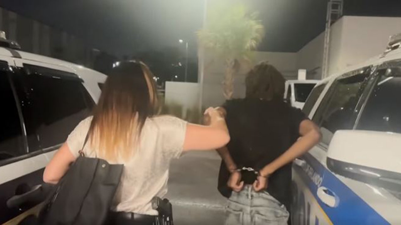 15-year-old arrested for murder of US Army veteran in Florida.