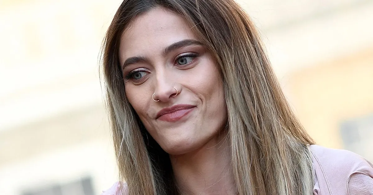 Featured image for Paris Jackson Engaged to Music Producer Justin Long After Two Years Together